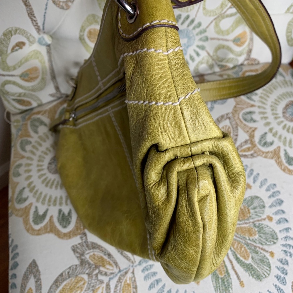 Tignanello Green Saddle Zip Shoulder Bag Leather - Picture 5 of 5